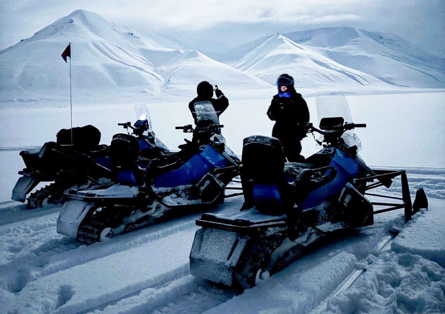 Hurtigruten Svalbard – Over 30 Years of Snowmobile Tours in an Amazing Arctic Environment